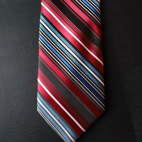 Stafford Other - Men's Stafford Tie 100% silk hand-made